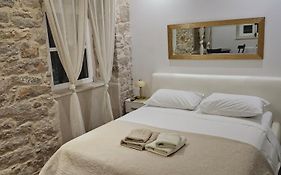 Sebenico Luxury Rooms 2